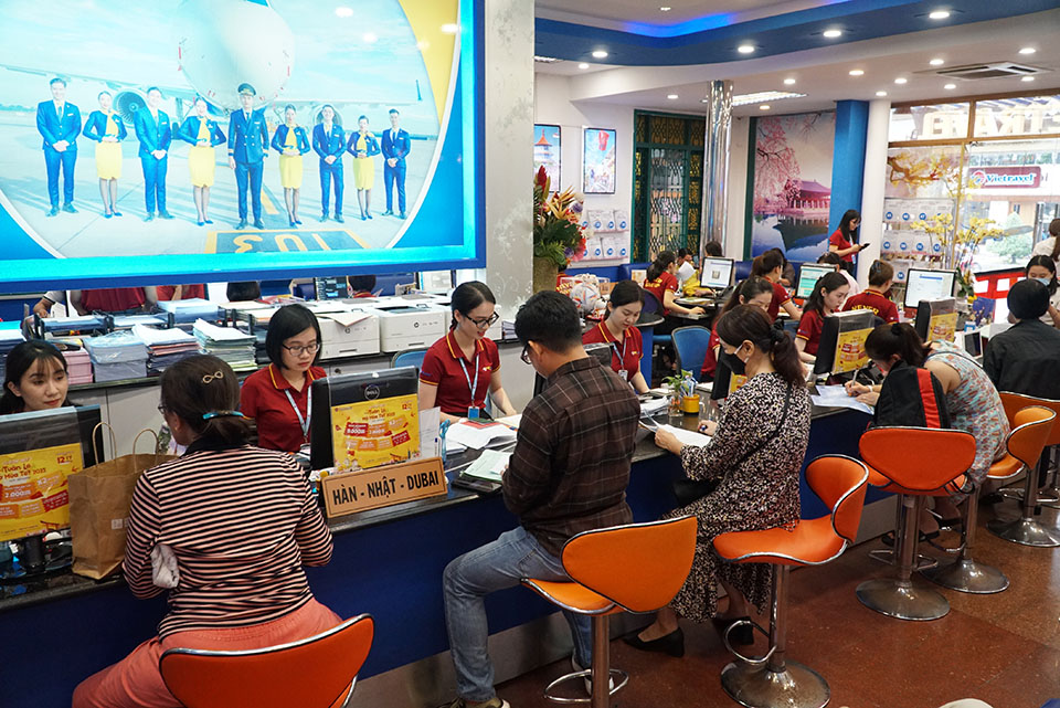 Đông đảo du khách Việt chọn đón Tết Nguyên Đán Quý Mão 2023 ở Nhật Bản và Thái Lan